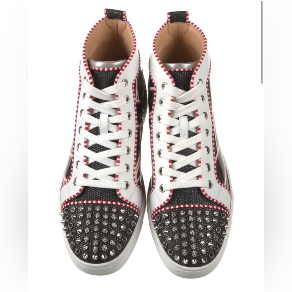 Christian Louboutin Women Patent Leather Printed Shoes (size 9.5)